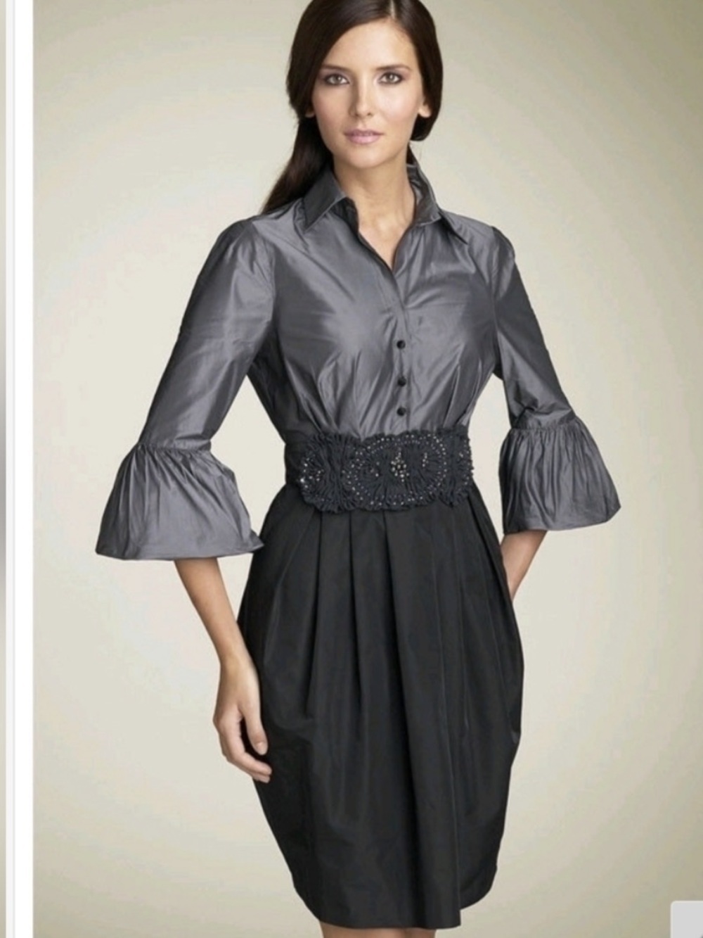 BCBGMaxAzria Natasha Woven Gray Bell-Sleeve dress size 12